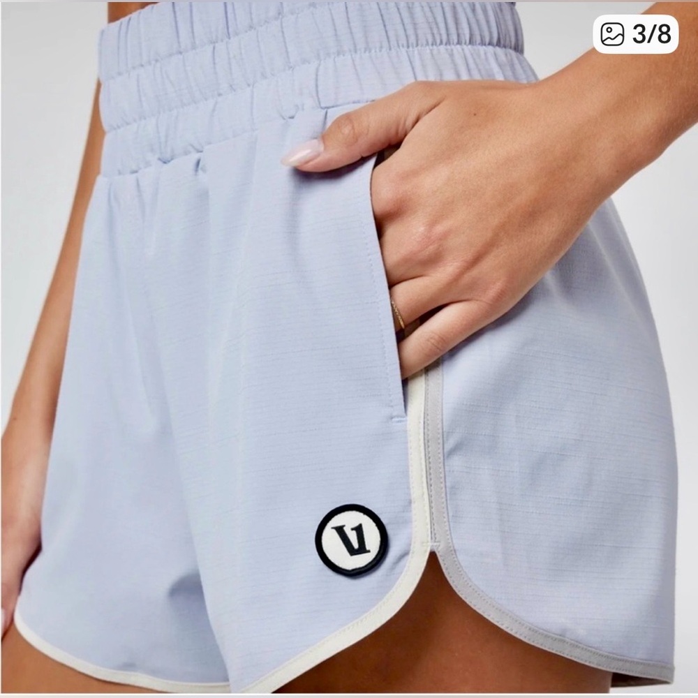 Vuori Cardiff Shorts Peri Color Block. XS. Like New